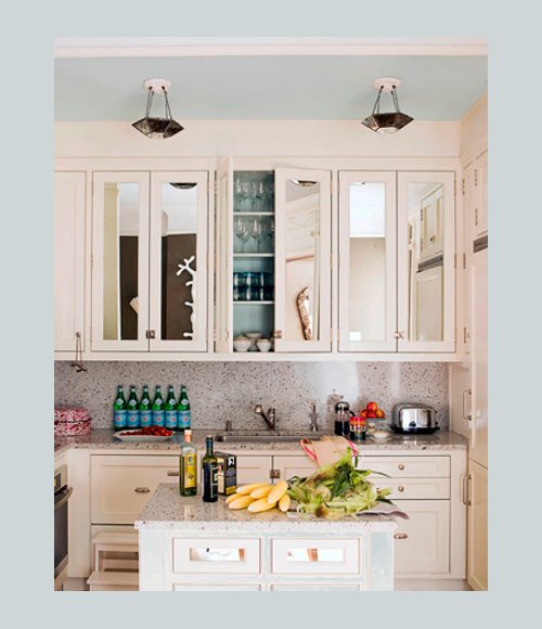 iluminar-cocina-espejos-gabinetes