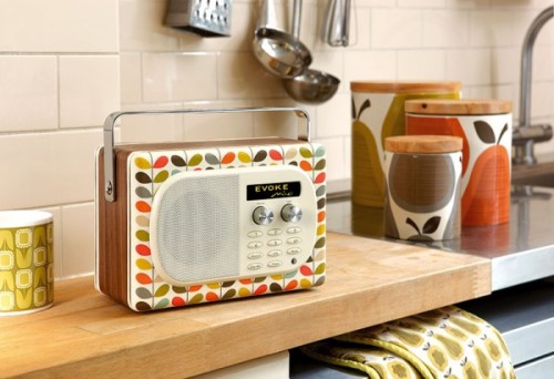 radio-diseno-retro-evoke-mio-orla-kiely-1