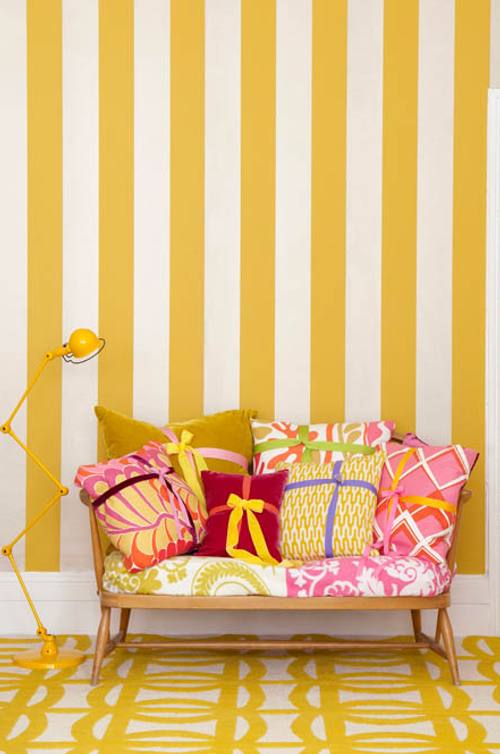 rincones-con-encanto-rayas-cojines-color